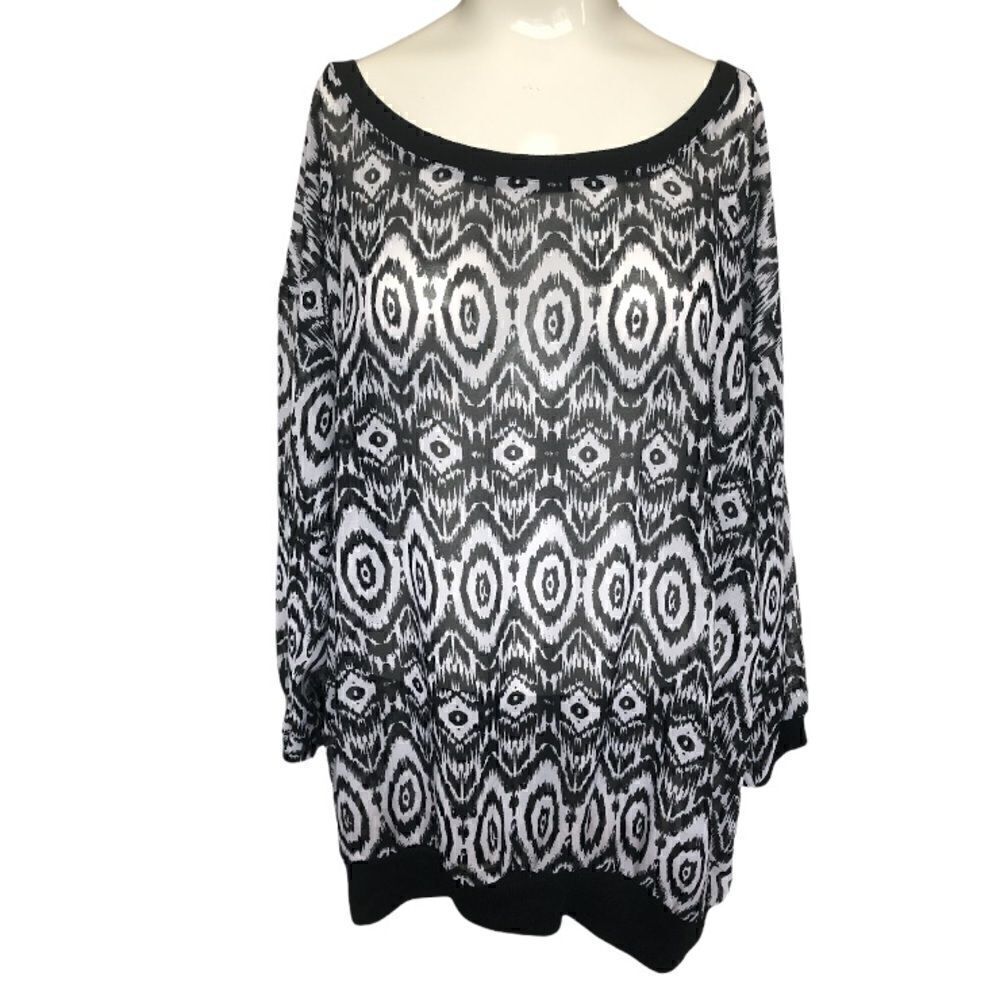 Mix&Co size 1X sheer flowy top